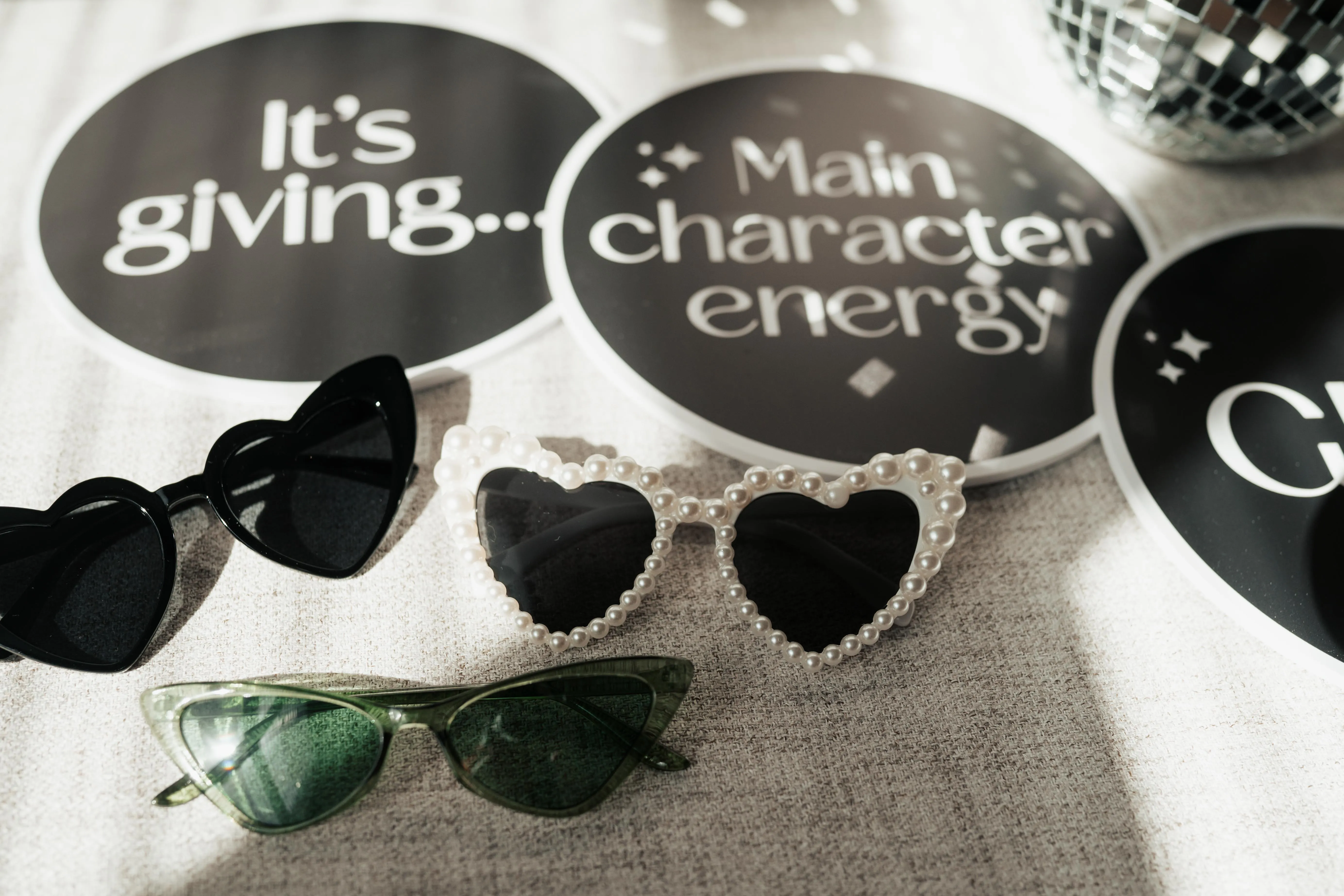 Fun photo booth props for Orlando weddings